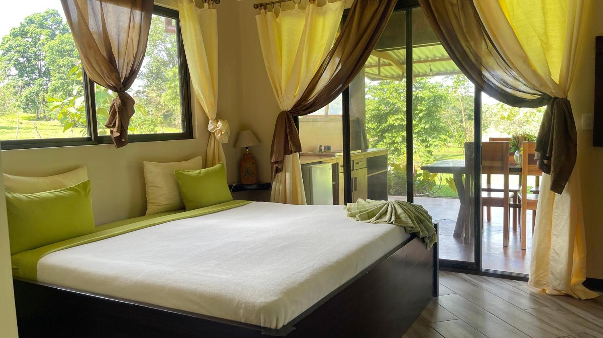 Mei Tai Cacao Lodge บิฆากัว ภายนอก รูปภาพ