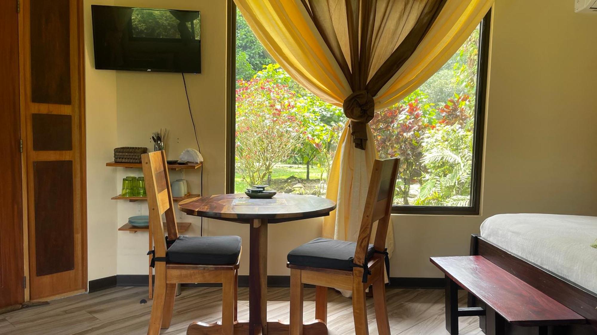 Mei Tai Cacao Lodge บิฆากัว ภายนอก รูปภาพ
