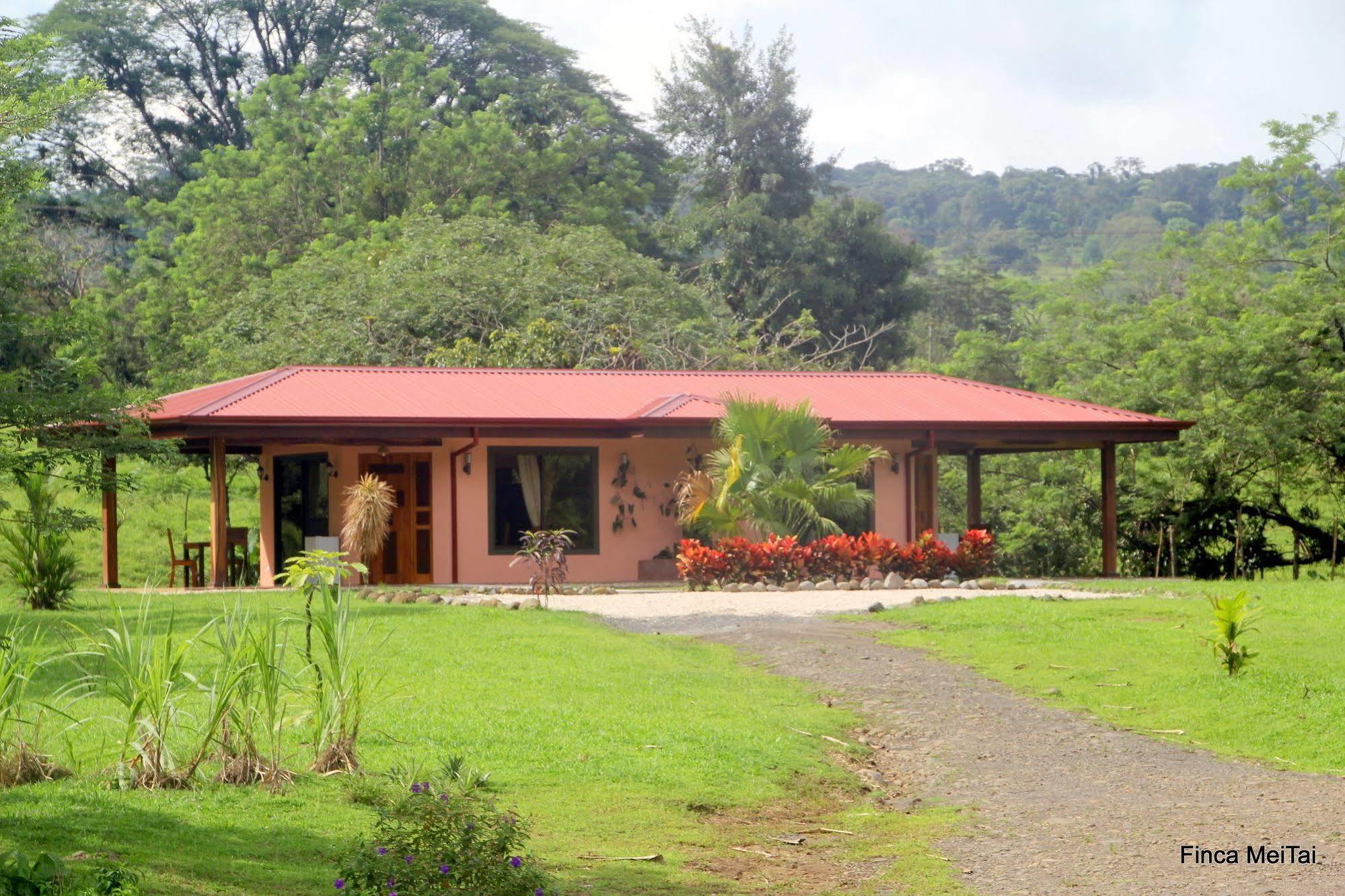 Mei Tai Cacao Lodge บิฆากัว ภายนอก รูปภาพ