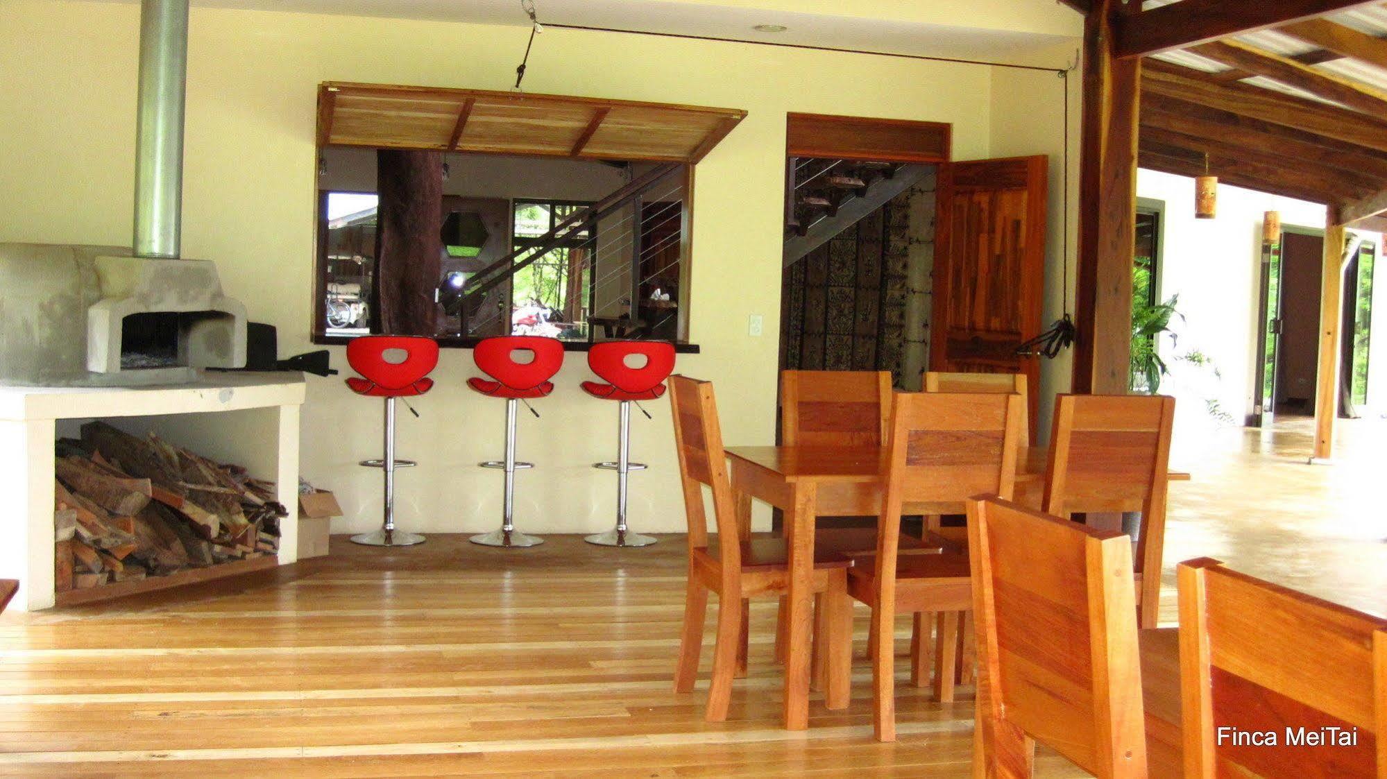 Mei Tai Cacao Lodge บิฆากัว ภายนอก รูปภาพ